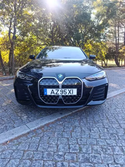 BMW i4 2023 - 49900 EUR, 56000 km - AUTO.MOTO.pt - 56000km - foto 2 de 18