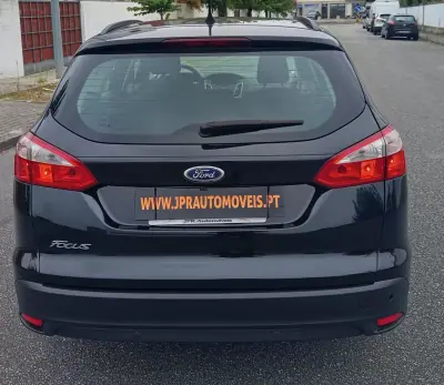 Ford Focus 2011 - 6990 EUR, 247800 km - 247800km - foto 8 de 16