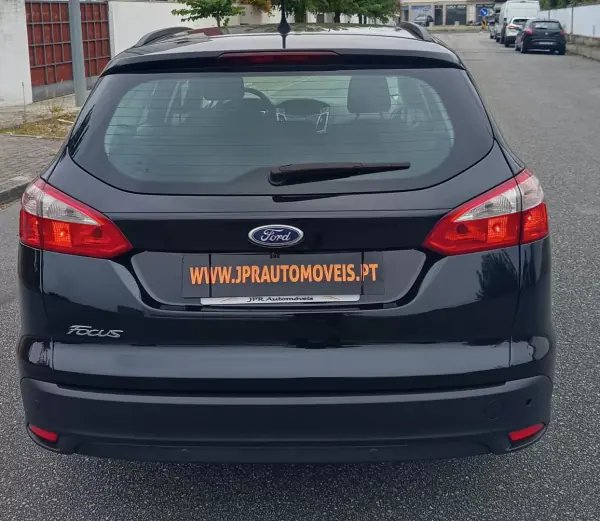 Ford Focus 2011 - 6990 EUR, 247800 km - 247800km - foto 8 de 16