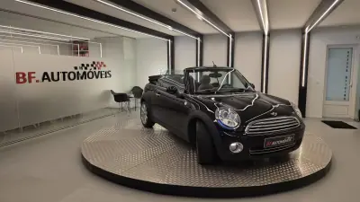 MINI Cooper 2010 - 9900 EUR, 144067 km - AUTO.MOTO.pt - 144067km - foto 9 de 56