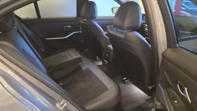 BMW 320 2024 - 42500 EUR, 5552 km - AUTO.MOTO.pt - 5552km - foto 49 de 58