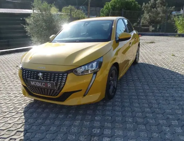 Peugeot 208 2021 - 13780 EUR, 51240 km - AUTO.MOTO.pt - 51240km - foto 19 de 21