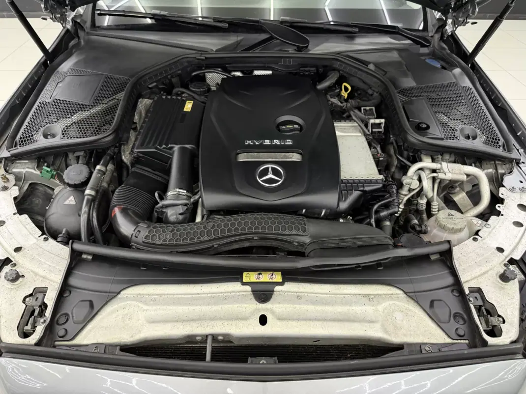 Mercedes-Benz C 350 2016 - 18450 EUR, 253361 km - 253361km - foto 14 de 42