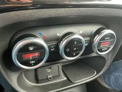 Fiat 500L 2015 — photo 6 of 6
