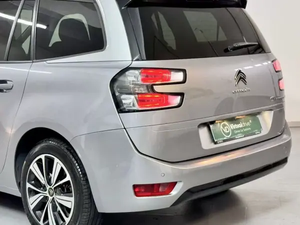 Citroën C4 Grand Picasso 2018 - 11500 EUR, 154000 km - AUTO.MOTO.pt - 154000km - foto 9 de 57