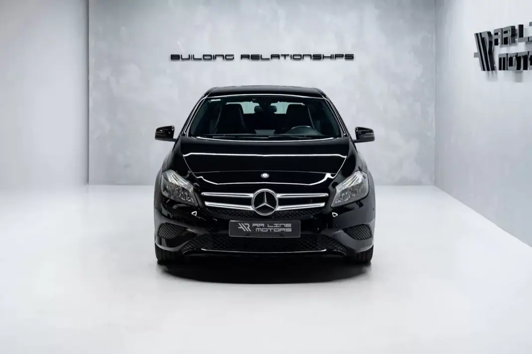 Mercedes-Benz A 180 2015 - 16950 EUR, 81000 km - AUTO.MOTO.pt - 81000km - foto 5 de 36