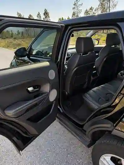 Land Rover Range Rover Evoque 2014 - 16900 EUR, 134800 km - 134800km - foto 9 de 13