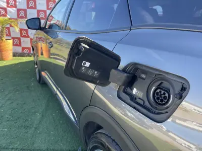 Peugeot 3008 2021 - 23990 EUR, 89615 km - AUTO.MOTO.pt - 89615km - foto 8 de 28