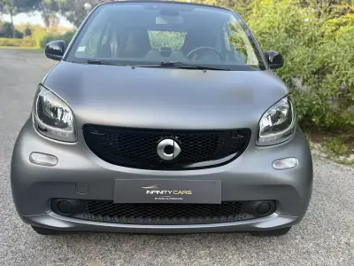 Smart Fortwo Cabrio 2018 - 10599 EUR, 120000 km - AUTO.MOTO.pt - 120000km - foto 2 de 11