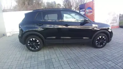 Volkswagen T-Cross 2023 - 18950 EUR, 112531 km - AUTO.MOTO.pt - 112531km - foto 34 de 40