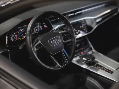Audi A7 2019 - 43990 EUR, 63000 km - 63000km - foto 15 de 28