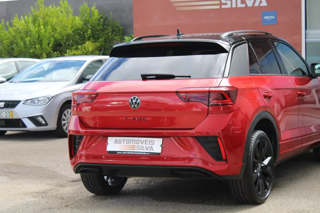 Volkswagen T-Roc 2024 - 31990 EUR, 30000 km - 30000km - foto 15 de 47
