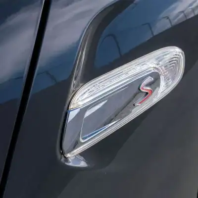 MINI Cooper 2015 - 19999 EUR, 172000 km - AUTO.MOTO.pt - 172000km - foto 19 de 24