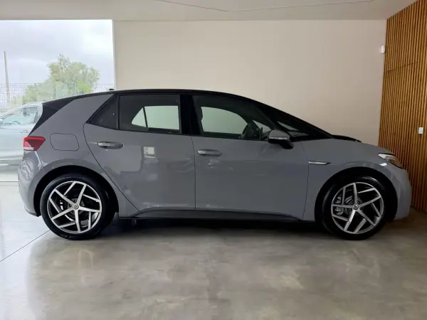 Volkswagen ID.3 2021 - 20500 EUR, 67100 km - 67100km - foto 33 de 103
