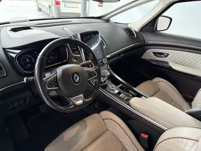 Renault Espace 2020 - 27990 EUR, 111549 km - AUTO.MOTO.pt - 111549km - foto 7 de 14