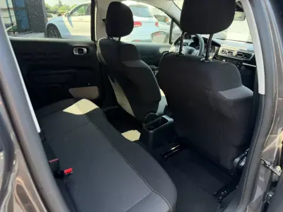Citroën C3 2023 - 11000 EUR, 70000 km - AUTO.MOTO.pt - 70000km - foto 10 de 13
