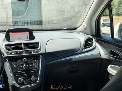 Opel Mokka 2016 - 13500 EUR, 113400 km - AUTO.MOTO.pt - 113400km - foto 13 de 20