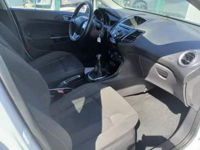 Ford Fiesta 2014 - 7350 EUR, 78604 km - 78604km - foto 18 de 22