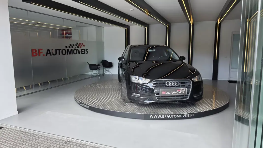 Audi A3 Sportback 2016 - 11900 EUR, 253264 km - AUTO.MOTO.pt - 253264km - foto 9 de 55