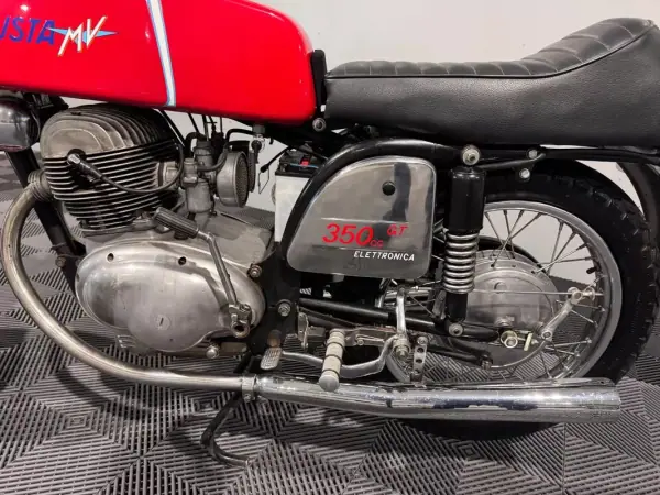 MV Agusta 1978 - 12900 EUR, 3500 km - AUTO.MOTO.pt - 3500km - foto 15 de 16