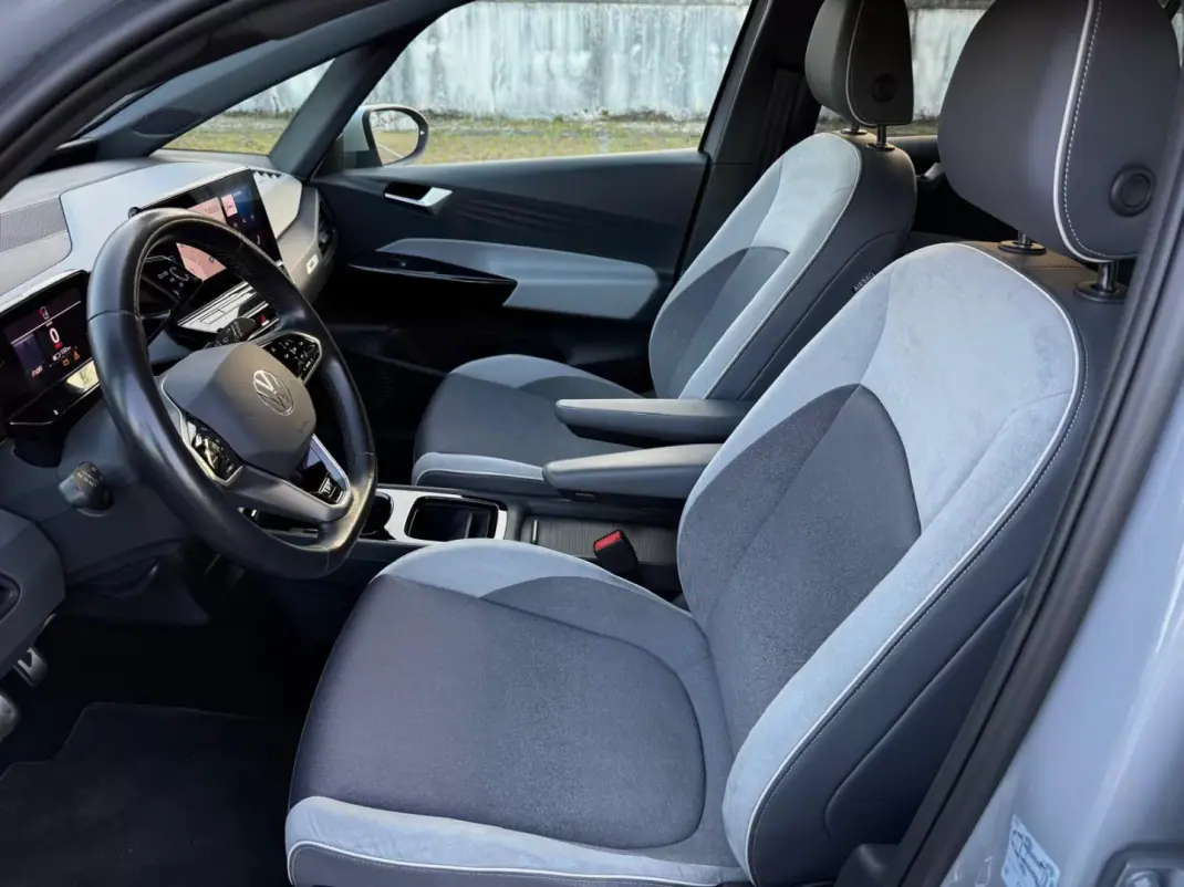 Volkswagen ID.3 2020 - 19500 EUR, 85000 km - AUTO.MOTO.pt - 85000km - foto 4 de 17