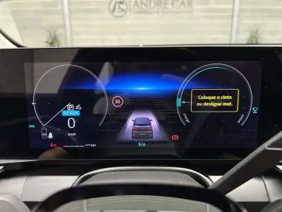 Renault Mégane E-Tech 2023 - 24950 EUR, 30503 km - AUTO.MOTO.pt - 30503km - foto 40 de 45