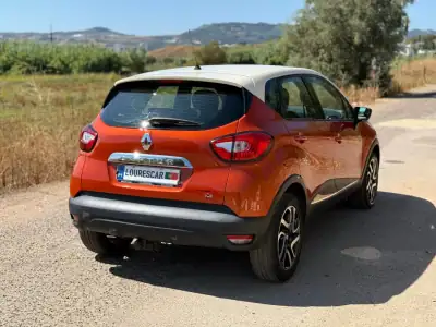 Renault Captur 2016 - 11900 EUR, 102000 km - AUTO.MOTO.pt - 102000km - foto 42 de 50