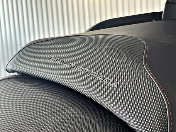 Ducati Multistrada 1260 Enduro 2017 - 16750 EUR, 38000 km - AUTO.MOTO.pt - 38000km - foto 16 de 42