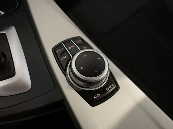 BMW 418 Gran Coupé 2020 - 23500 EUR, 79000 km - AUTO.MOTO.pt - 79000km - foto 26 de 31