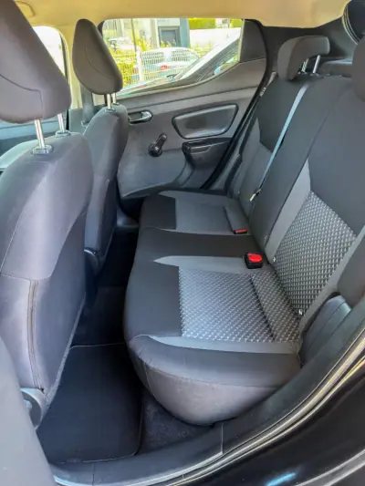 Nissan Micra 2019 - 12500 EUR, 58800 km - AUTO.MOTO.pt - 58800km - foto 23 de 33