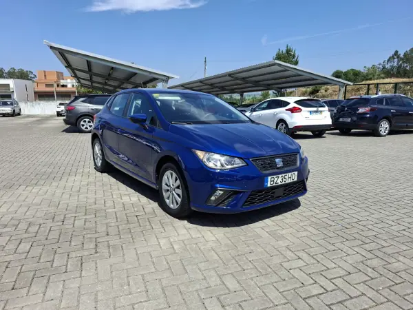 SEAT Ibiza 2018 - 11350 EUR, 103500 km - AUTO.MOTO.pt - 103500km - foto 4 de 30