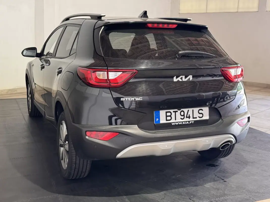 Kia Stonic 2025 - 16990 EUR, 23503 km - AUTO.MOTO.pt - 23503km - foto 7 de 23
