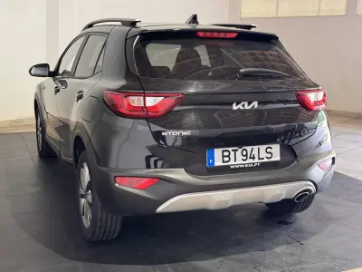 Kia Stonic 2025 - 16990 EUR, 23503 km - AUTO.MOTO.pt - 23503km - foto 7 de 23