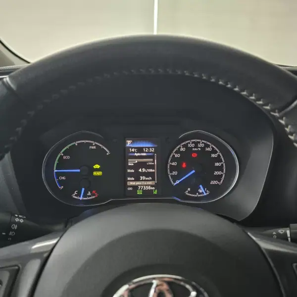 Toyota Yaris 2020 - 17450 EUR, 77356 km - AUTO.MOTO.pt - 77356km - foto 16 de 28