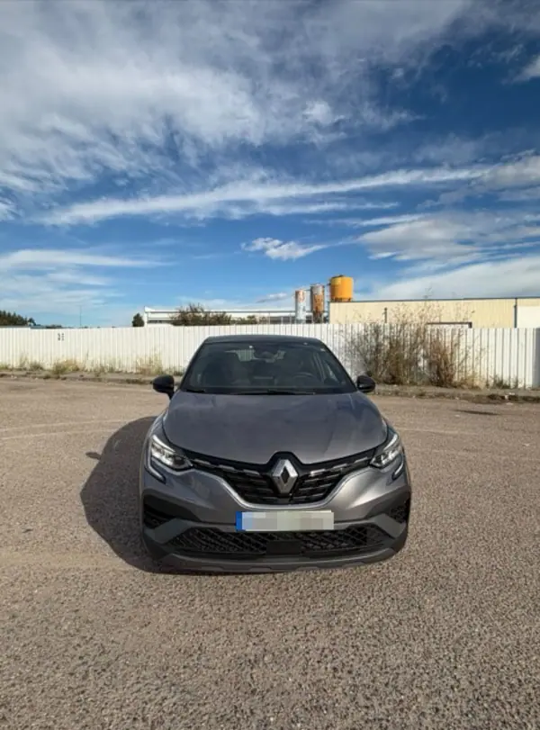 Renault Captur 2022 — foto 3 de 14