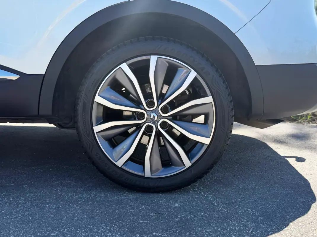 Renault Kadjar 2019 - 17500 EUR, 120000 km - 120000km - foto 5 de 16