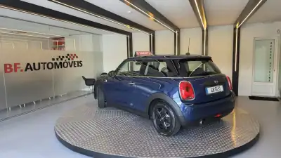 MINI One 2014 - 10900 EUR, 209521 km - AUTO.MOTO.pt - 209521km - foto 3 de 48