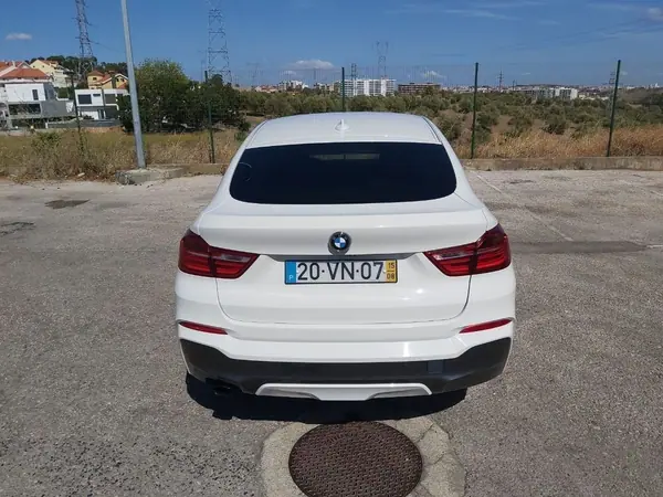 BMW X4 2015 - 26950 EUR, 209556 km - AUTO.MOTO.pt - 209556km - foto 15 de 60