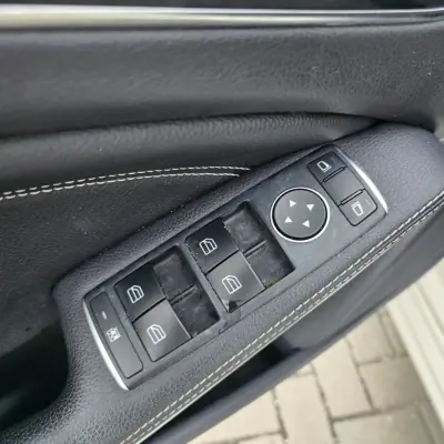 Mercedes-Benz A 180 2017 - 16750 EUR, 131790 km - 131790km - foto 16 de 20