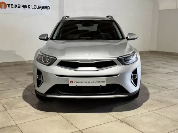 Kia Stonic 2025 - 21250 EUR, 54 km - AUTO.MOTO.pt - 54km - foto 2 de 21