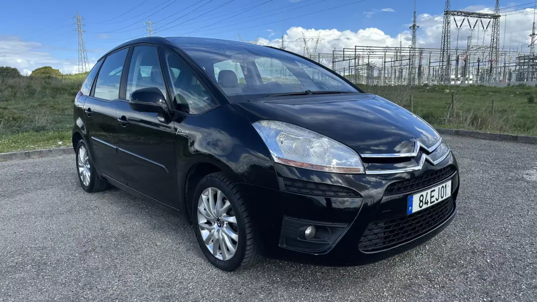 Citroën C4 Picasso 2007 - 4250 EUR, 270000 km - AUTO.MOTO.pt - 270000km - foto 1 de 16