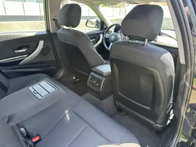BMW 320 2014 - 11900 EUR, 240000 km - AUTO.MOTO.pt - 240000km - foto 58 de 64