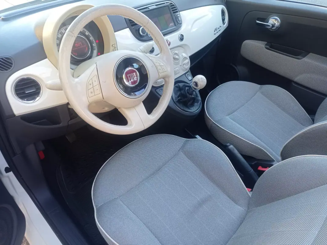 Fiat 500 2010 - 5990 EUR, 158500 km - AUTO.MOTO.pt - 158500km - foto 9 de 14
