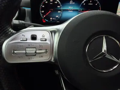 Mercedes-Benz CLA 180 2021 - 27950 EUR, 178635 km - AUTO.MOTO.pt - 178635km - foto 28 de 51
