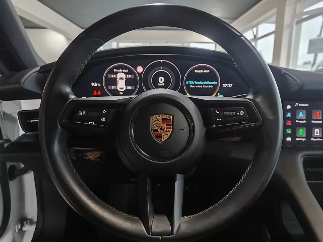 Porsche Taycan Cross Turismo 2022 - 65750 EUR, 55800 km - AUTO.MOTO.pt - 55800km - foto 31 de 40