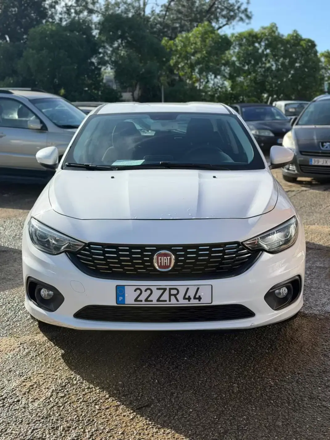 Fiat Tipo 2019 - 11500 EUR, 126375 km - AUTO.MOTO.pt - 126375km - foto 3 de 9