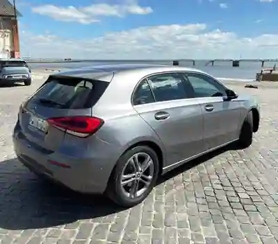 Mercedes-Benz A 180 2020 - 23900 EUR, 43000 km - 43000km - foto 6 de 13
