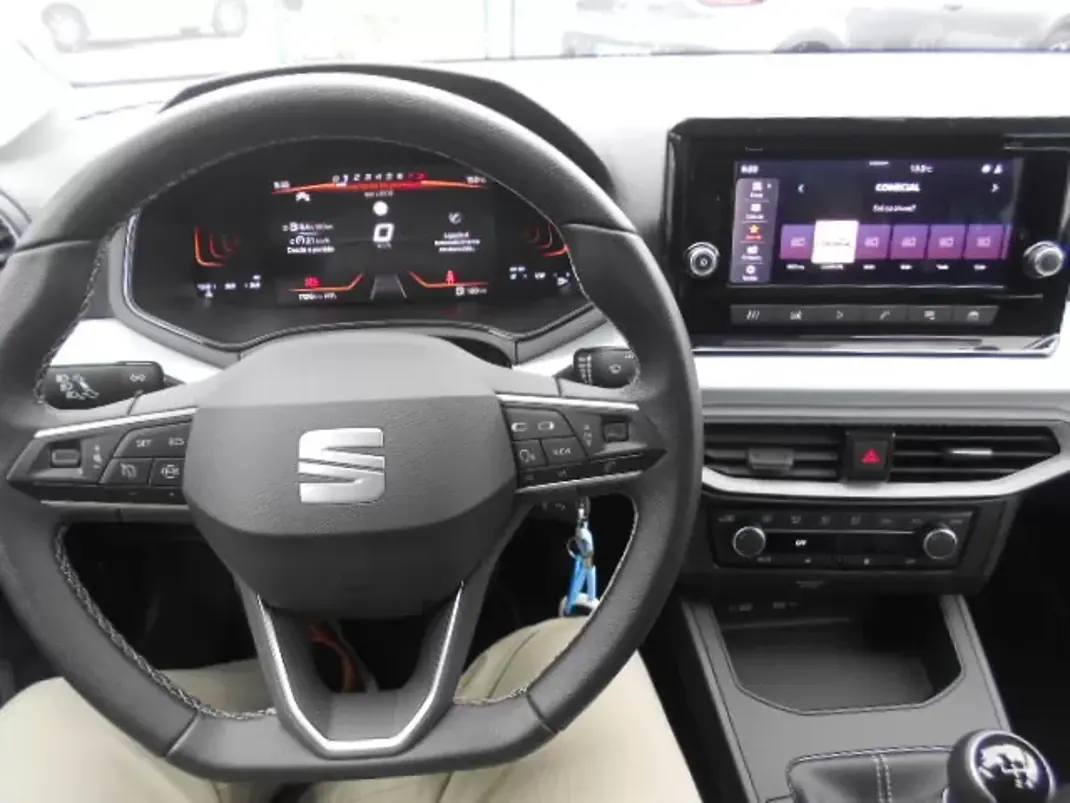 SEAT Ibiza 2025 - 17750 EUR, 17219 km - AUTO.MOTO.pt - 17219km - foto 12 de 13
