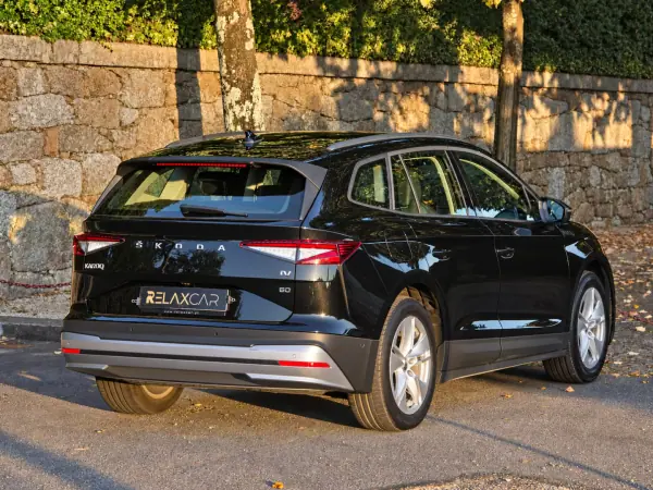 Skoda Enyaq 2022 — photo 2 of 21