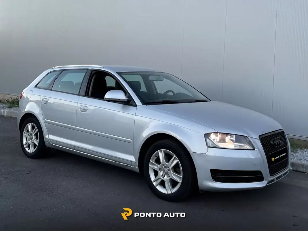 Audi A3 Sportback 2009 - 8990 EUR, 228576 km - AUTO.MOTO.pt - 228576km - foto 2 de 10